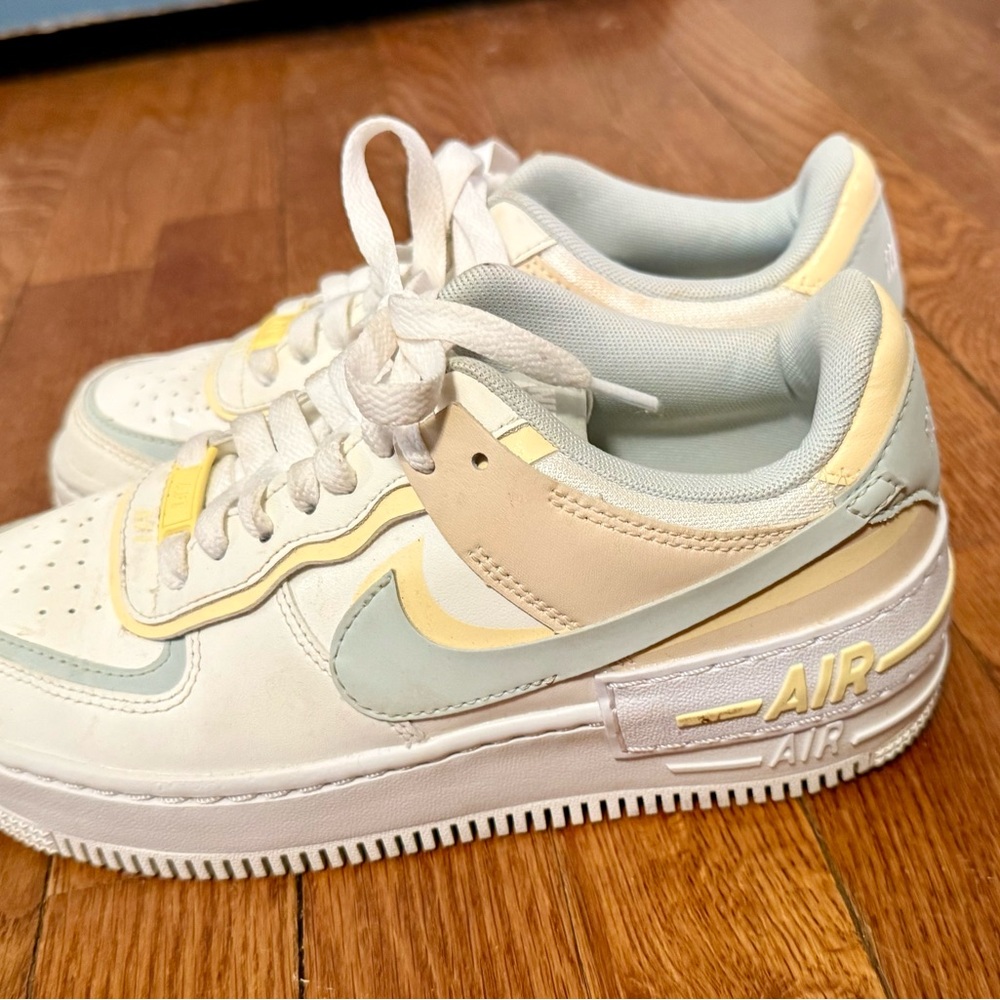 Nike Air Force 1 Sneakers - White and Light Yellow